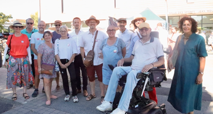 Sylvain Carriere en visite à la fête des assos